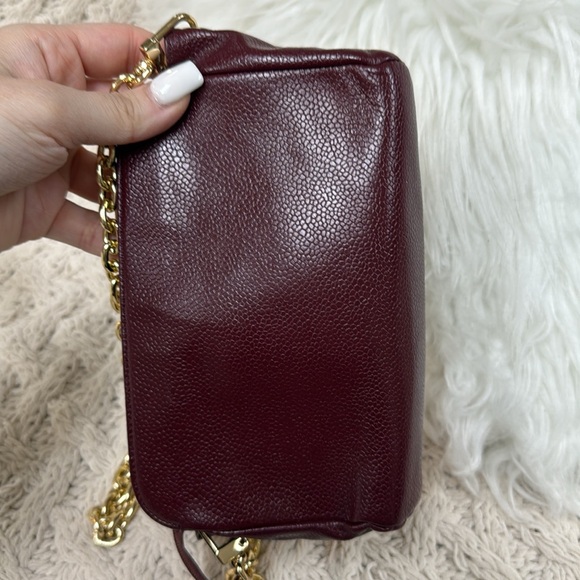 Chanel Burgundy Pouch. - Picture 4 of 7